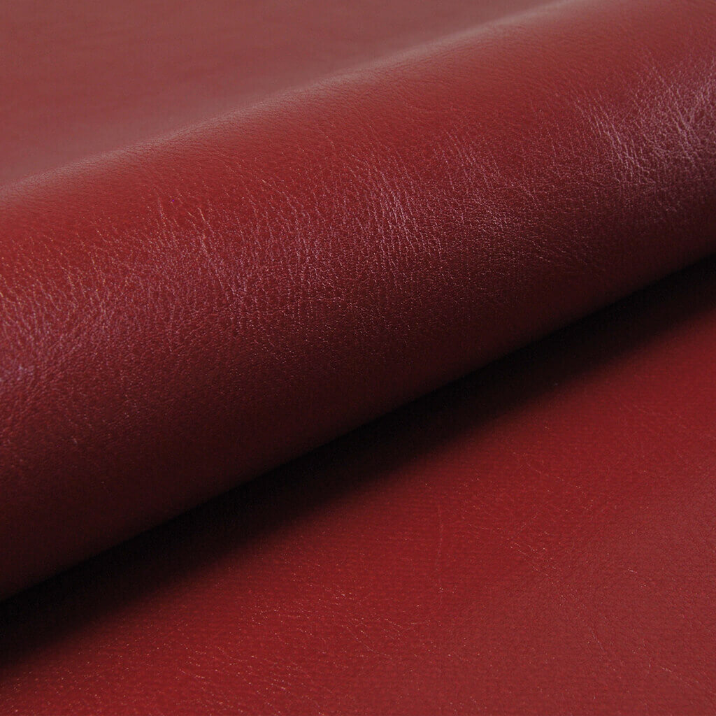 Sztuczna skóra lakierowana bordowa