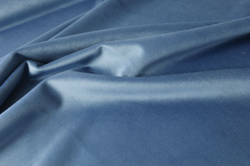Właściwości i cechy charakterystyczne tkaniny welurowej magic velvet
